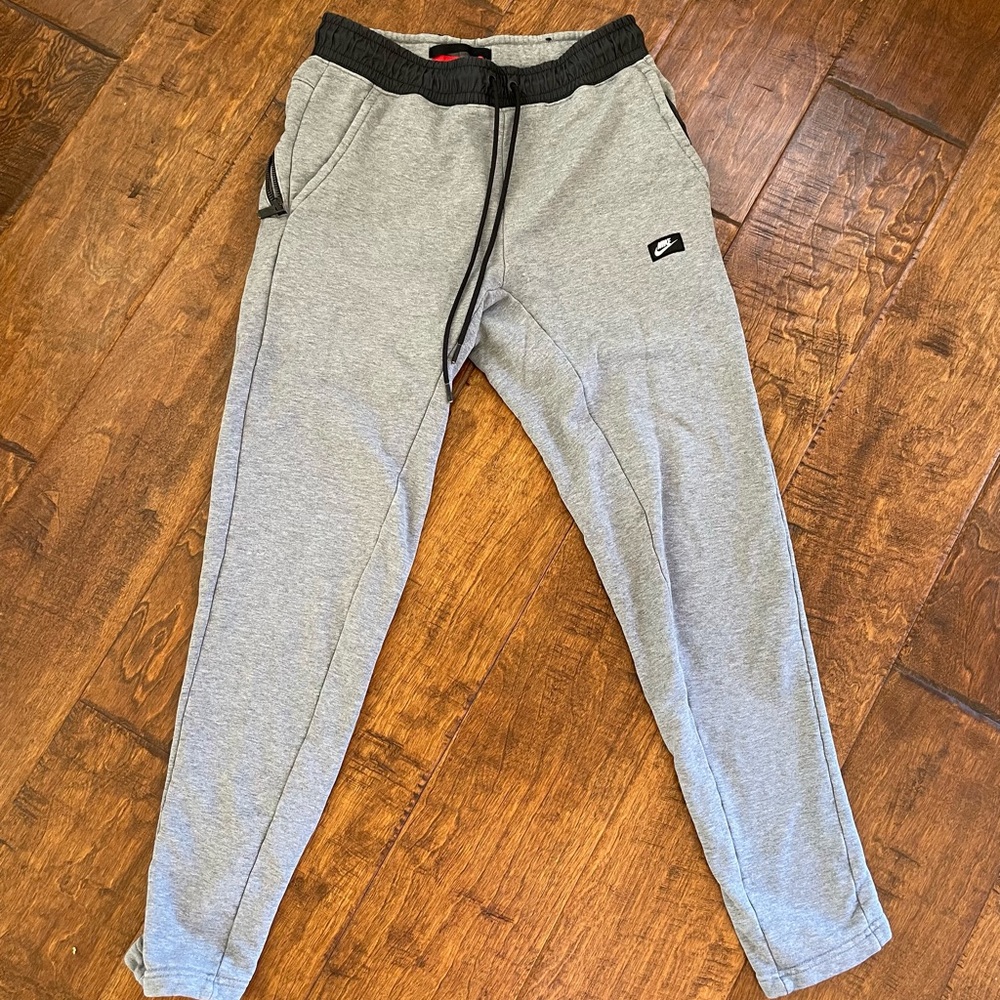 Small Gray Nike Sweatpants